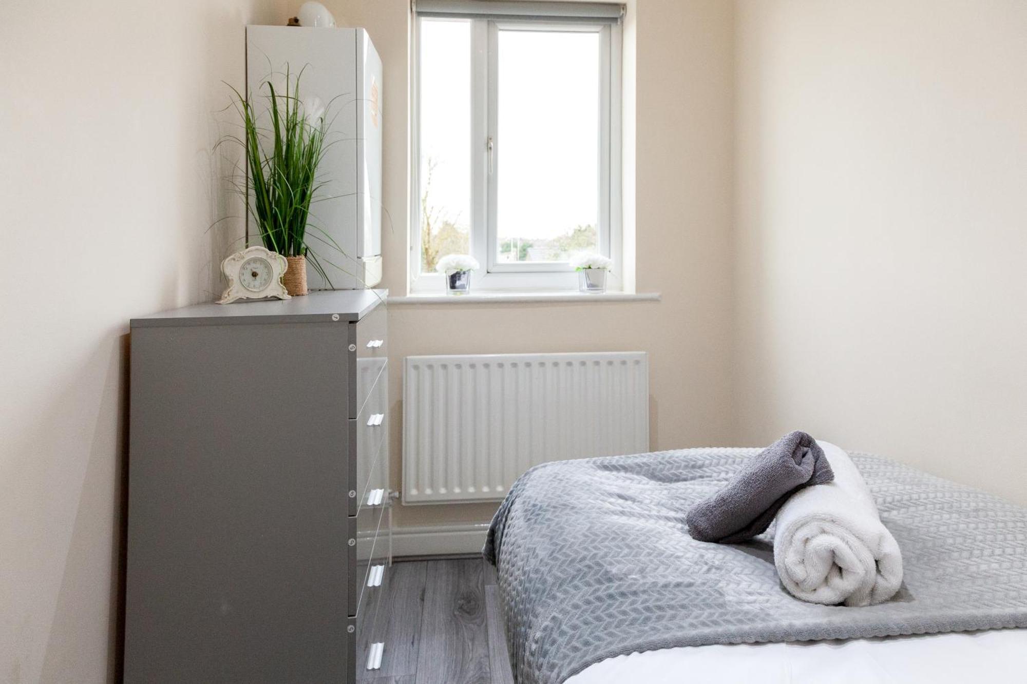 Pinfold Court Apartments Knowsley Zewnętrze zdjęcie