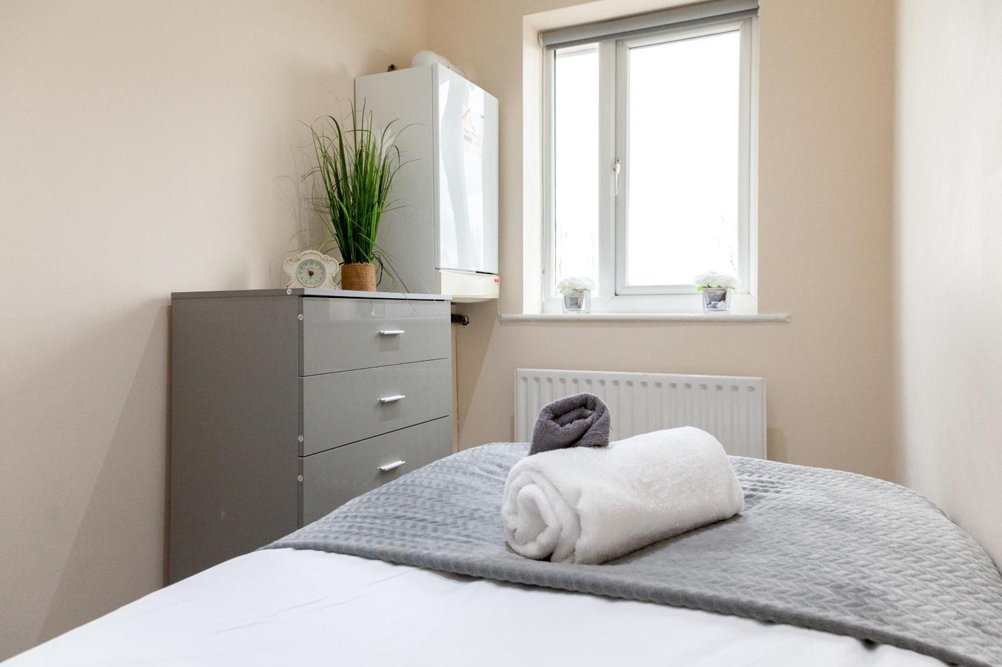 Pinfold Court Apartments Knowsley Zewnętrze zdjęcie