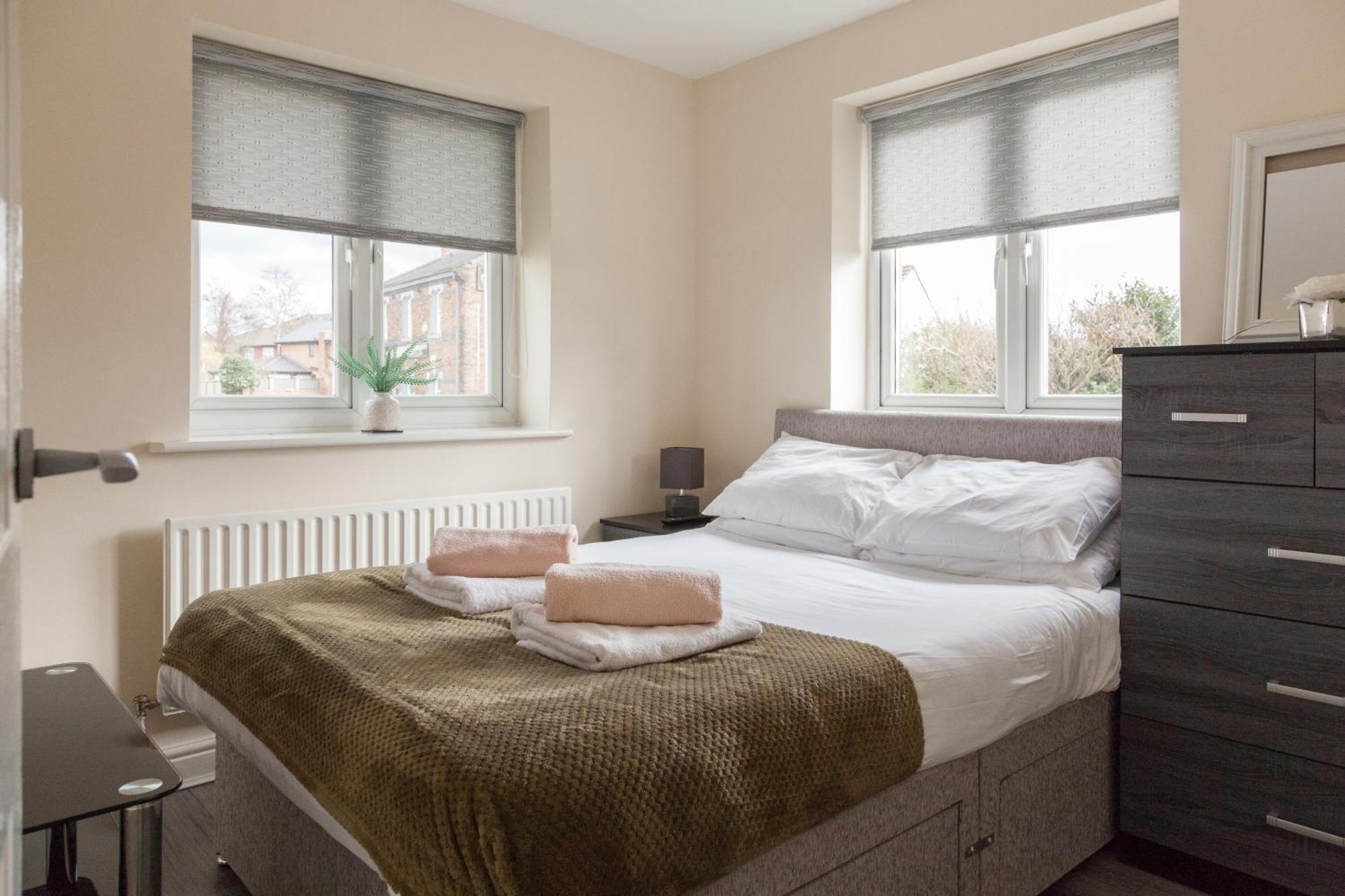 Pinfold Court Apartments Knowsley Zewnętrze zdjęcie