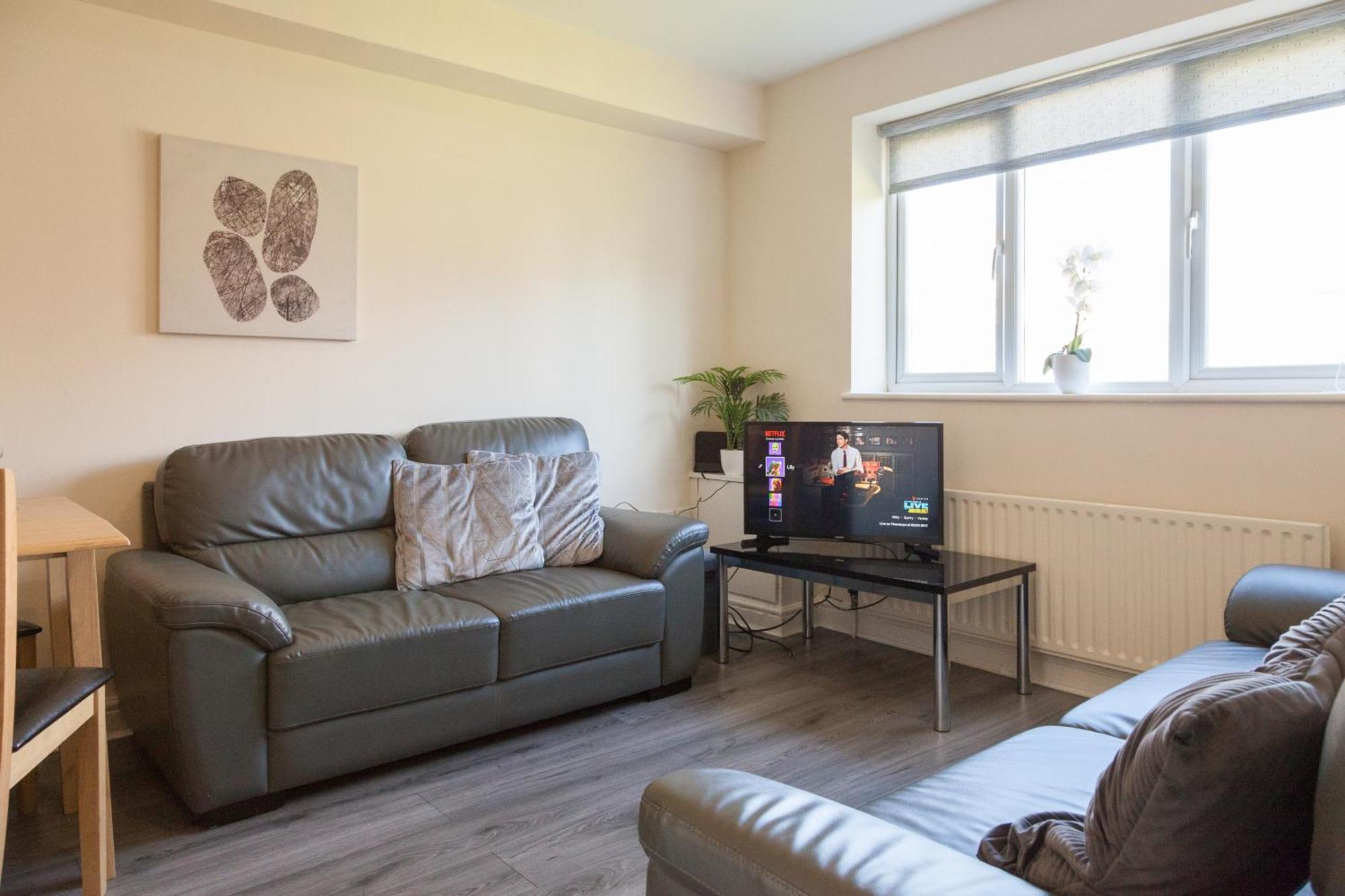 Pinfold Court Apartments Knowsley Zewnętrze zdjęcie