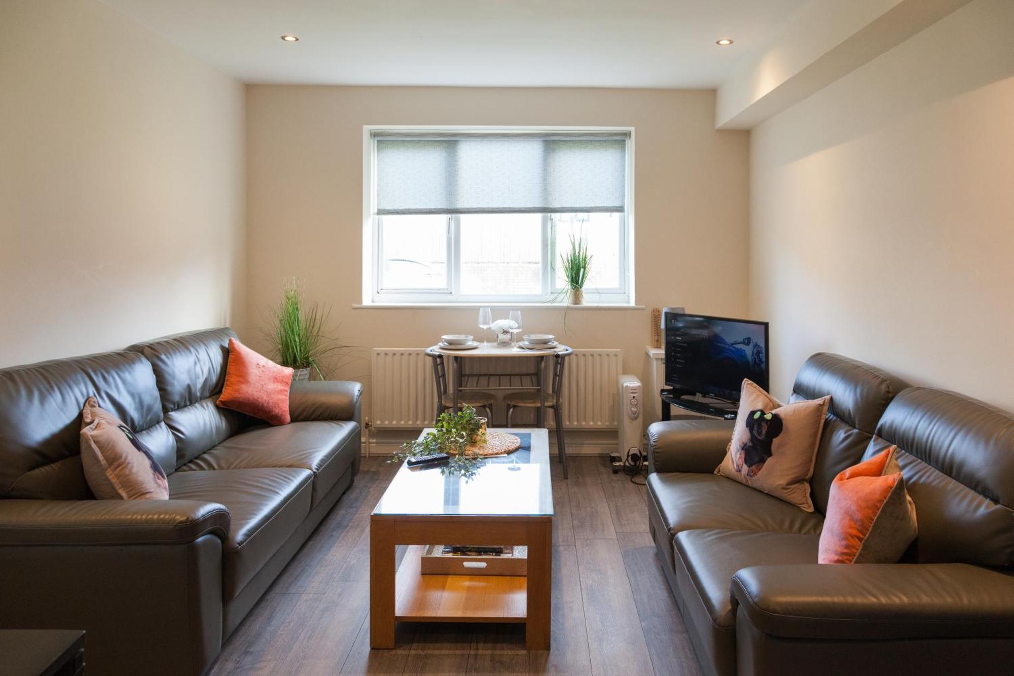 Pinfold Court Apartments Knowsley Zewnętrze zdjęcie